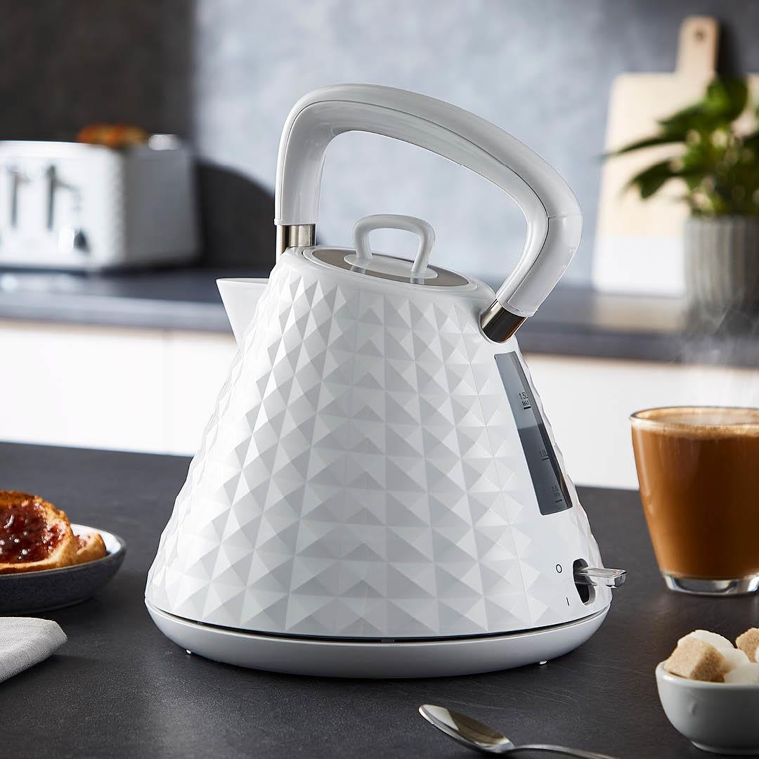 How To Clean An Electric Kettle