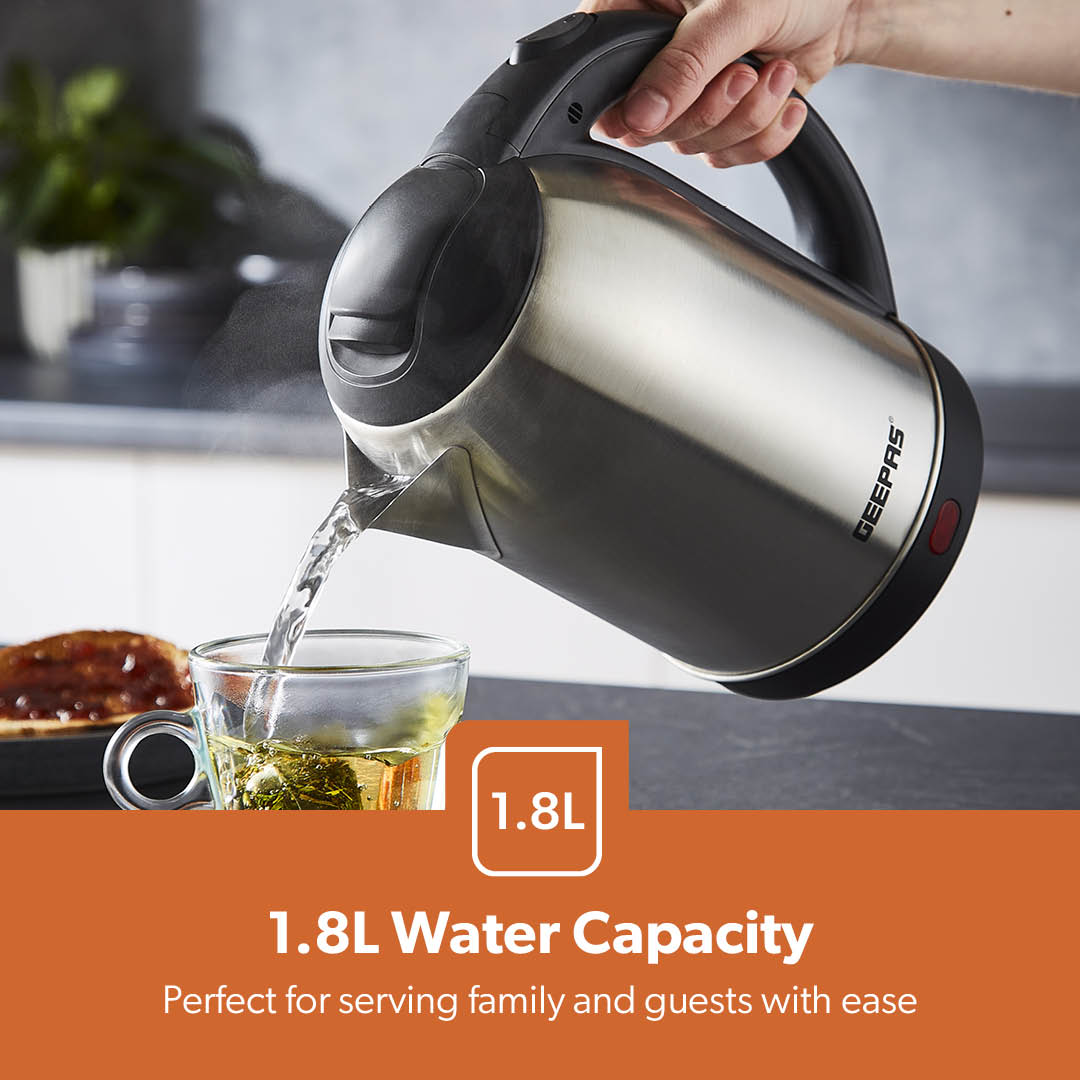 The image shows off the geepas stainless steel kettle having a 1.8L water capacity.