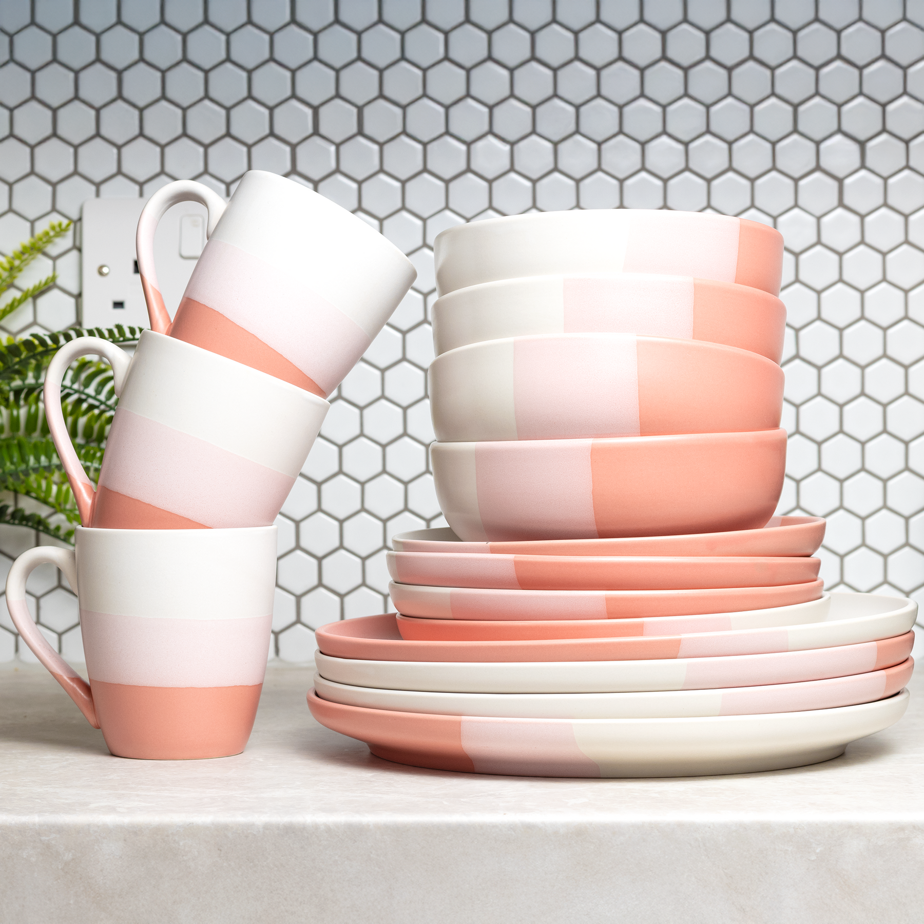 16-Piece Stoneware Dinner Set Plates, Bowls and Cups Set