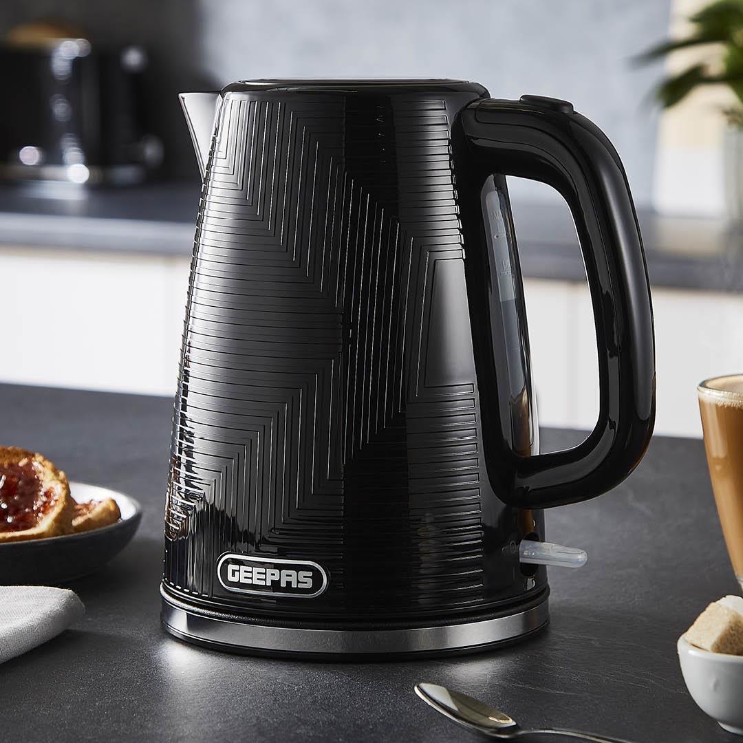 1.7L Black Cordless Electric Kettle - 3000W Fast Boiling, Stainless Steel
