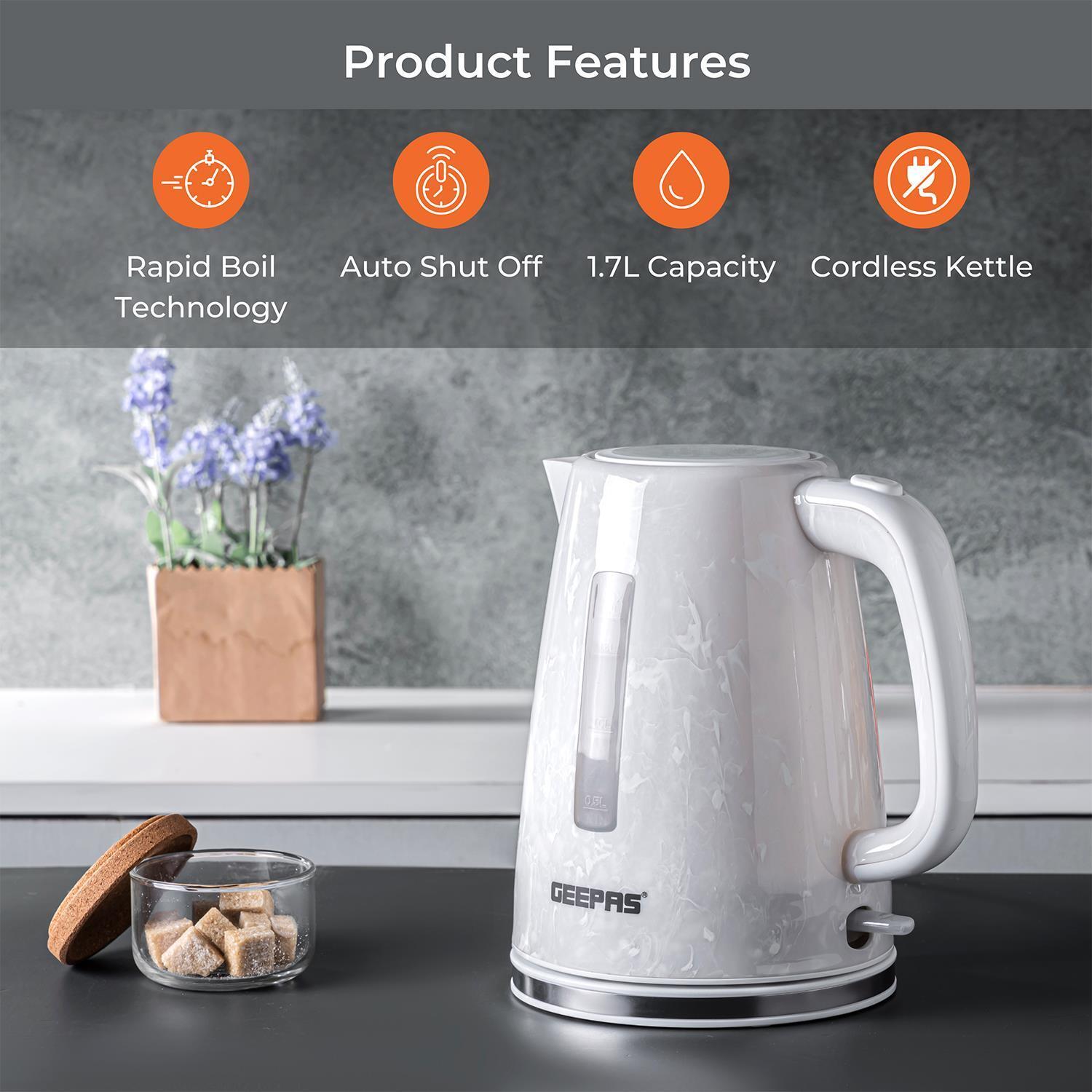 White 1.7L Cordless Electric Kettle & 900W 2-Slice Bread Toaster Set