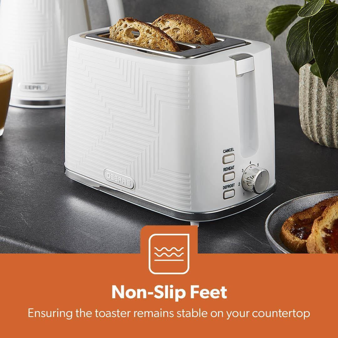 White 2-Slice Bread Toaster With 7 Level Browning Control