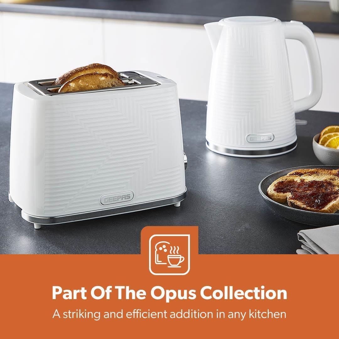 White 2-Slice Bread Toaster With 7 Level Browning Control