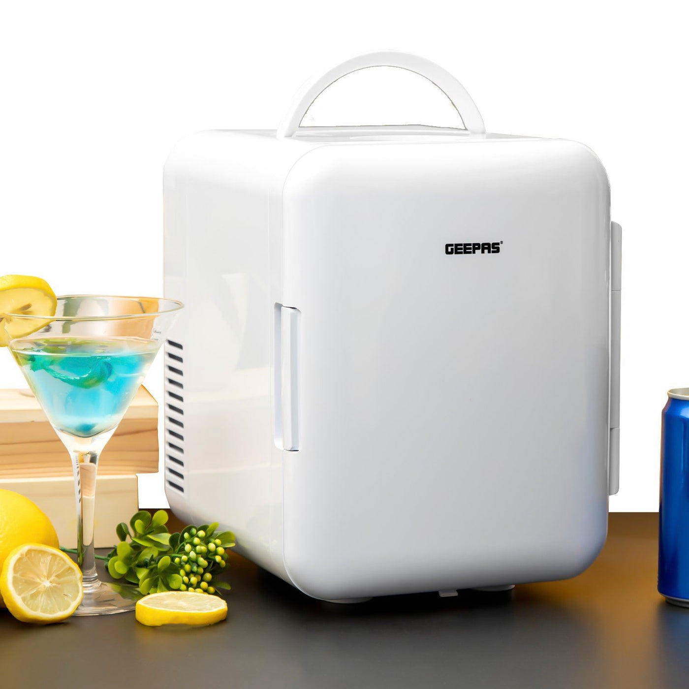 Mini Fridge Mini Fridge Geepas | For you. For life.