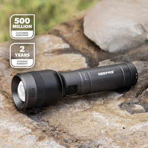 2000 Lumen Zoomable LED Flashlight 4000mAh Battery