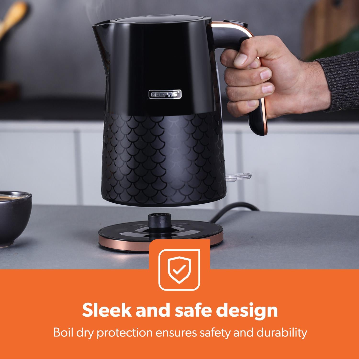 1.7L Aurora Black and Rose Gold Rapid Boil Kettle