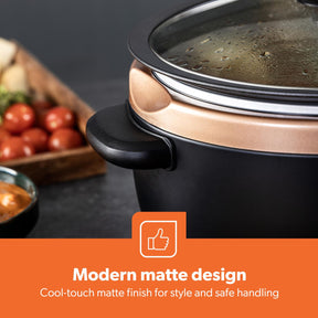 6.5L Black and Gold Slow Cooker With Three-Heat Settings