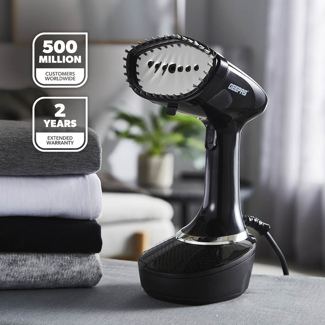 1500W Vertical Black Handheld Garment Steamer 400ml