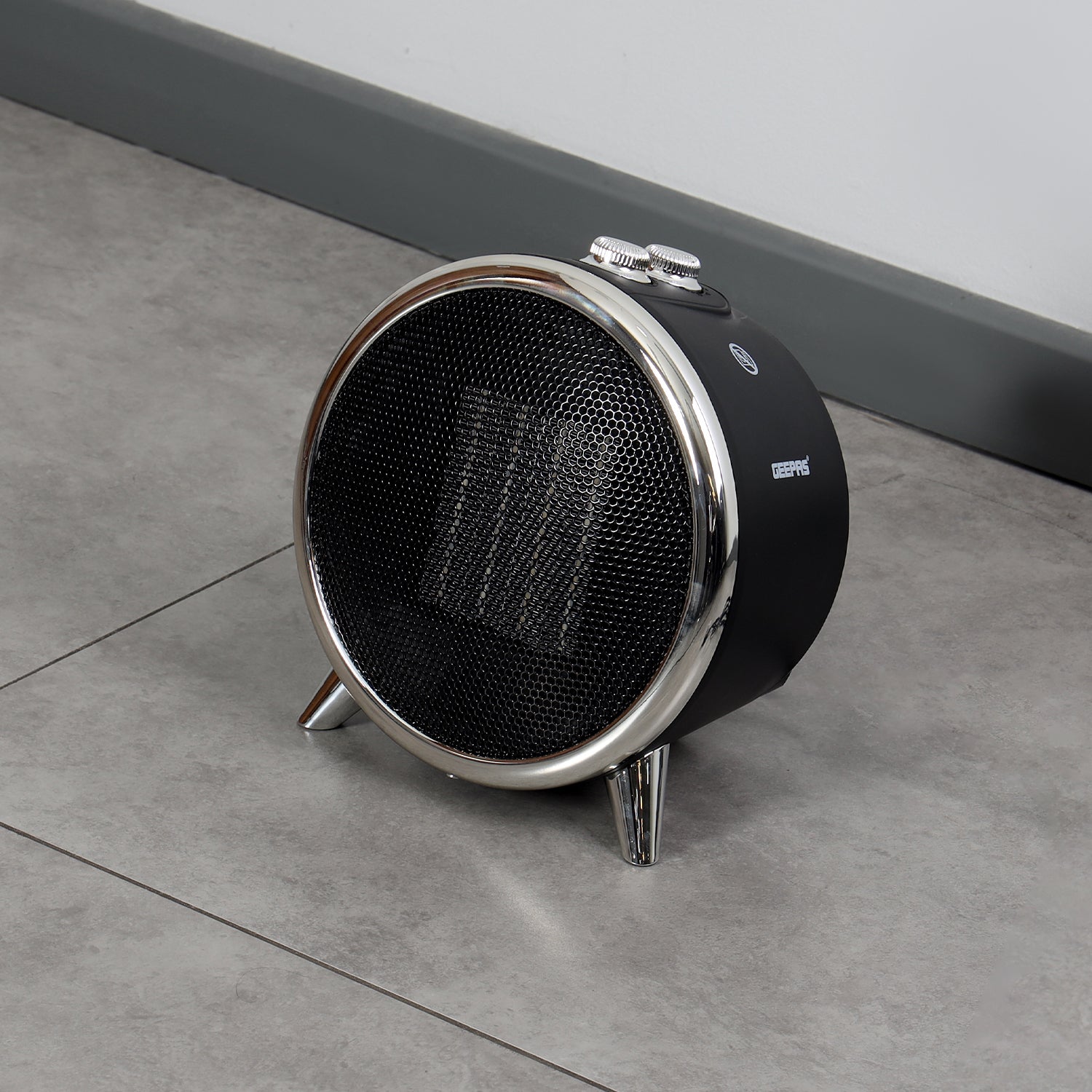 Energy Efficient PTC Ceramic Heater With Thermostat and Cool Shot