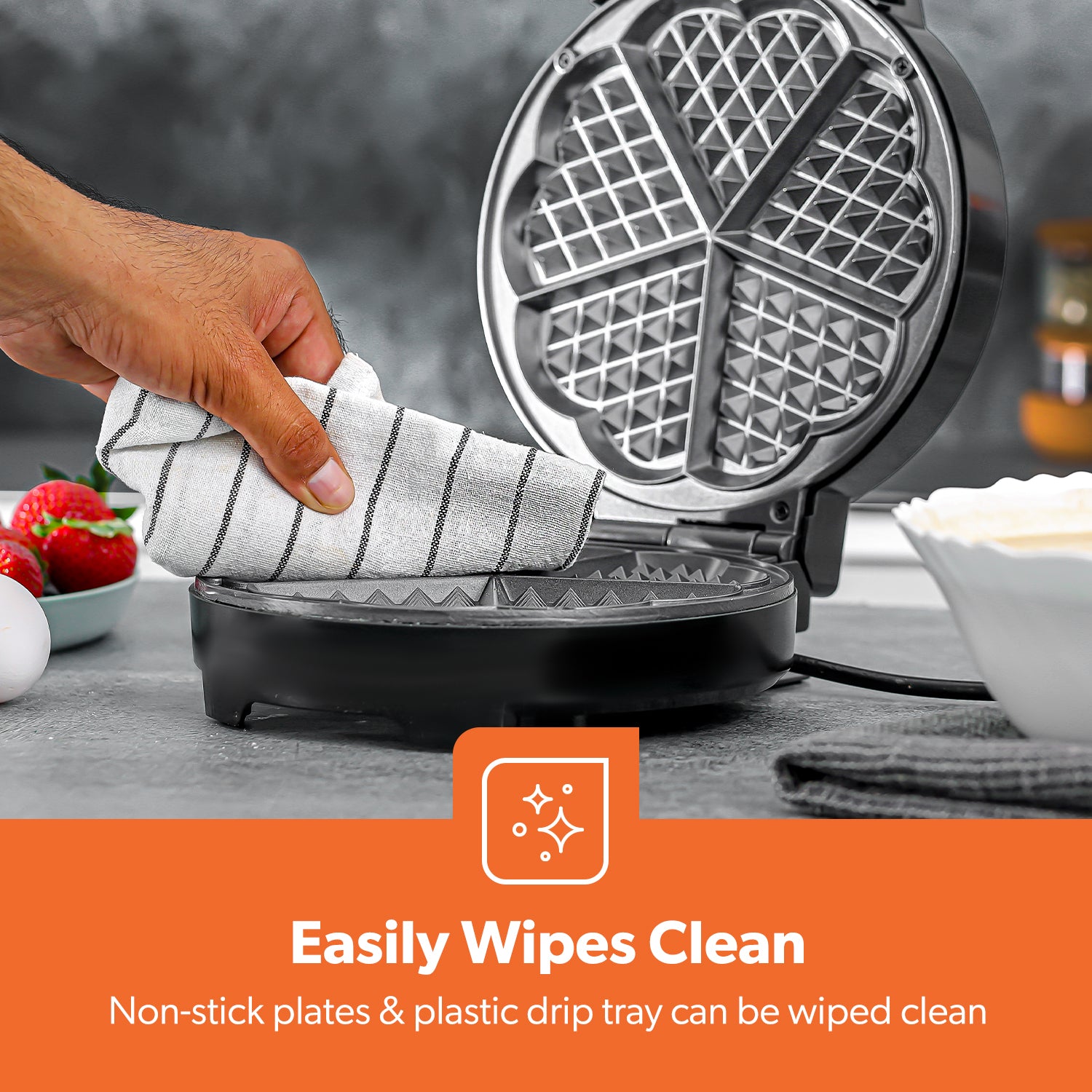 5-Slice Heart Shaped Non-Stick Belgian Waffle Maker