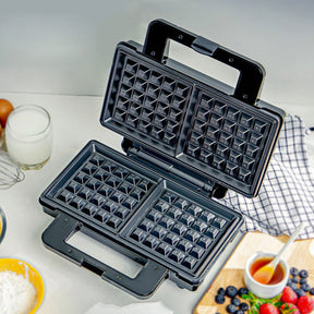 Two Slice Non-Stick American Waffle Maker