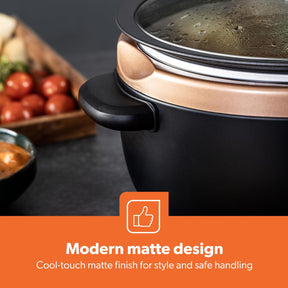 3.5L Black and Gold Matte Slow Cooker With 3 Heat Settings