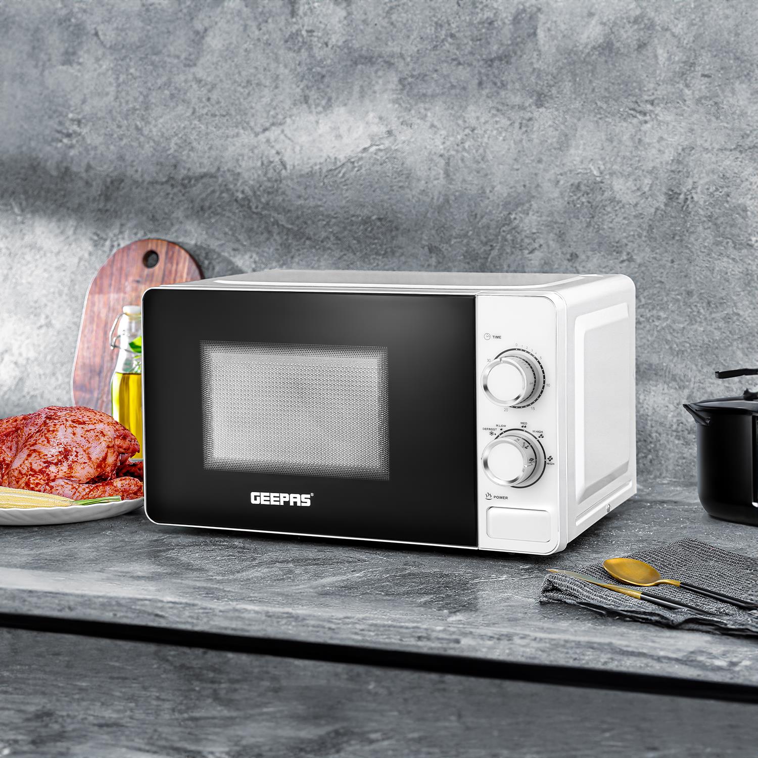 20L White Manual Microwave Oven With 5 Power Levels 700W