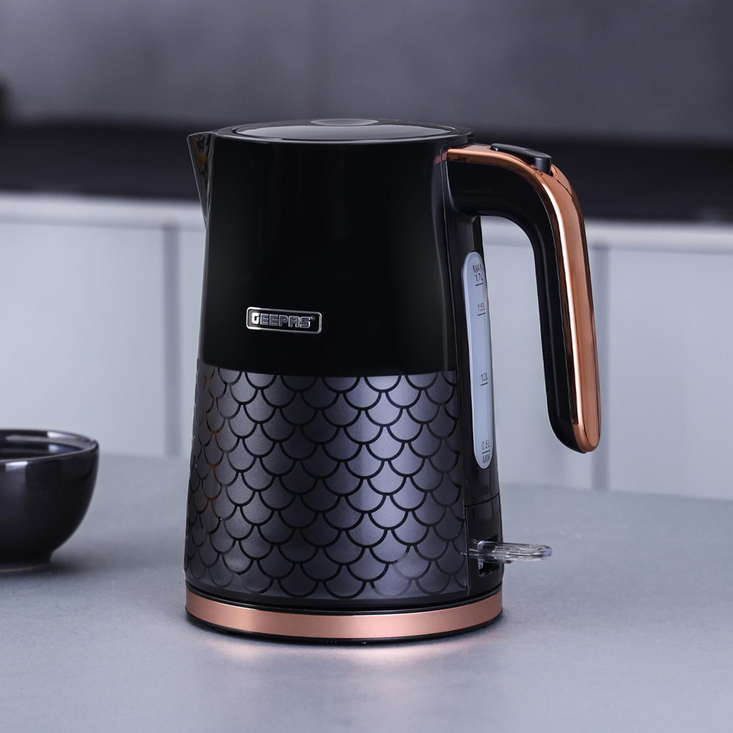 1.7L Aurora Black and Rose Gold Rapid Boil Kettle