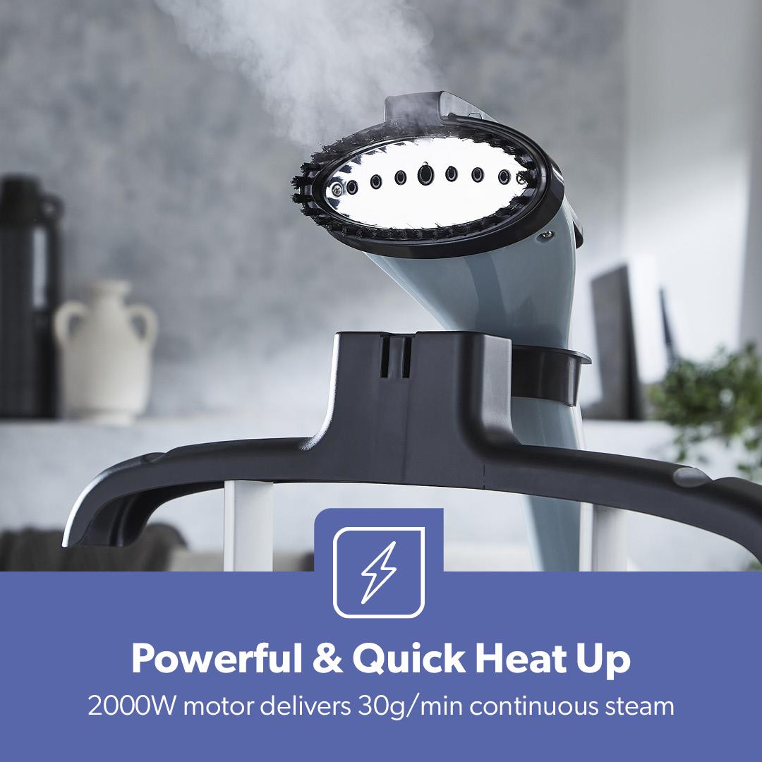 Upright 2000W Clothes Steamer With Integrated Hanger