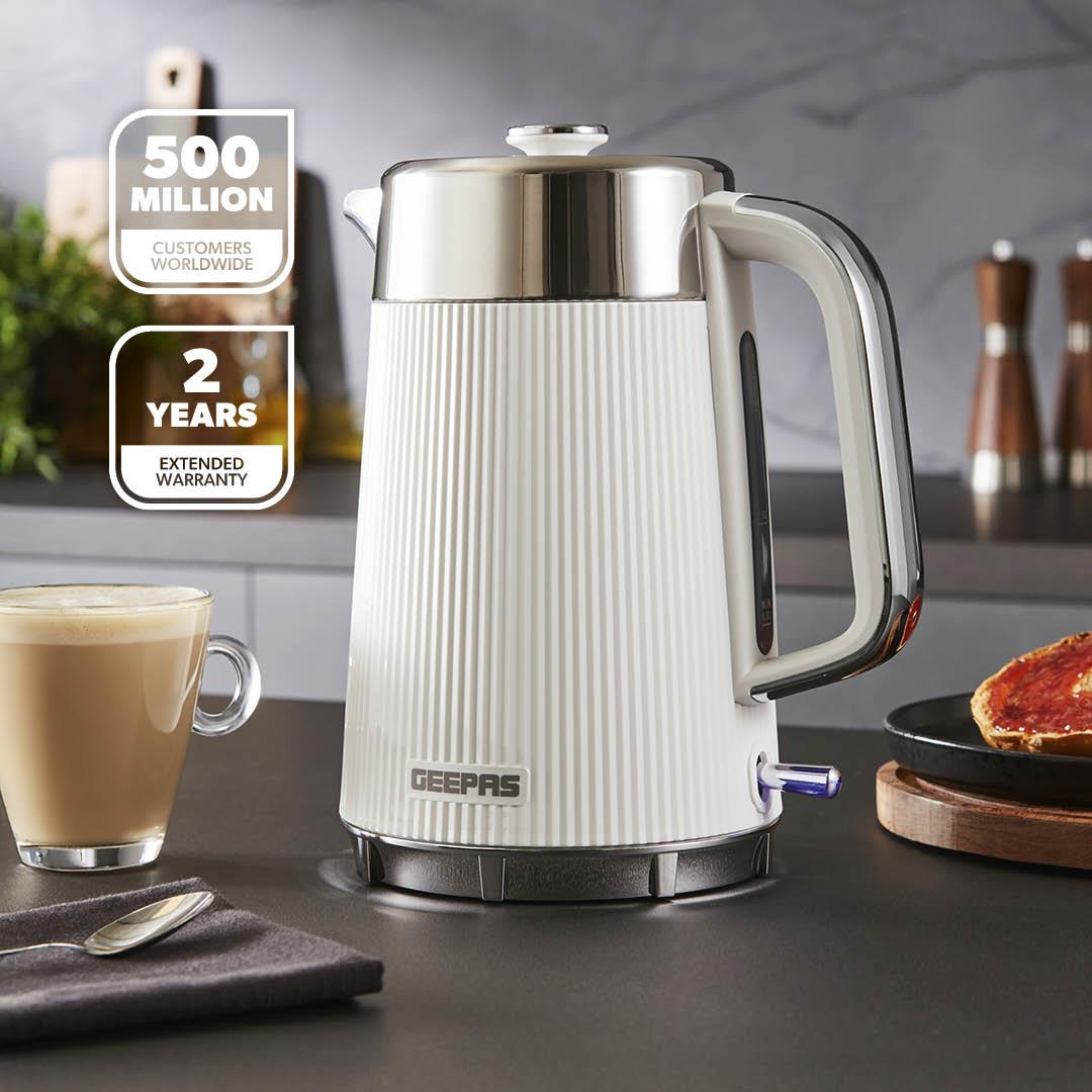 White Arcus 1.7L Electric Kettle Rapid Boil Cordless 3000W