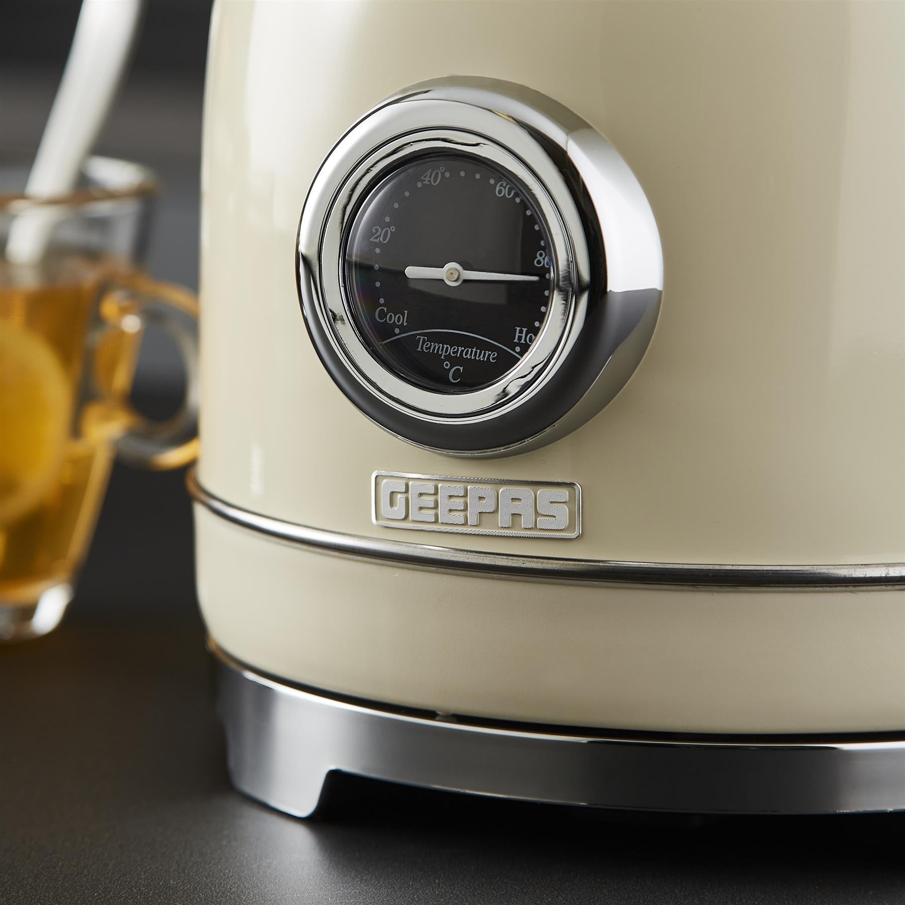 1.8L Cream Retrovive Rapid-Boil Vintage Electric Kettle